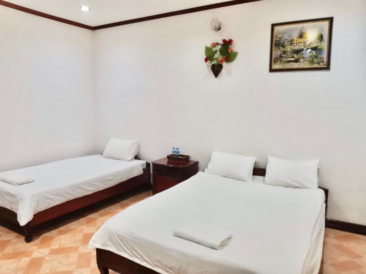 Mina Hotel Vientiane Exteriör bild